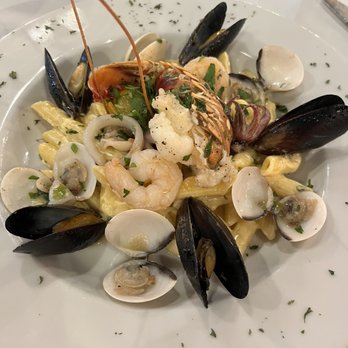 Carmine's - Fetuccine allo scoglio- gluten free - Italian Near Me - Salt Lake City, Utah