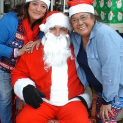 Hearts 2 Help - Andrea, Santa, & Shirley at our annual Giving Event