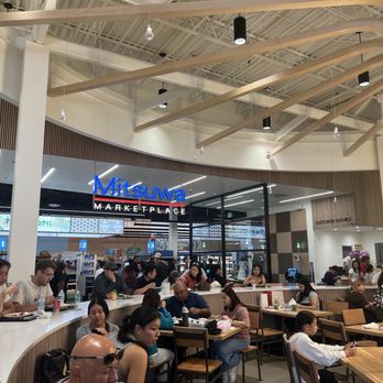 Mitsuwa Marketplace - Sushi Bars Near Me - Cypress, California