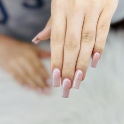 KB House Nails - Gel extension nails design