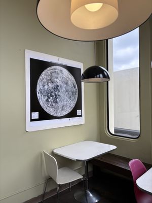 Reggie's Deli & Cafe by null