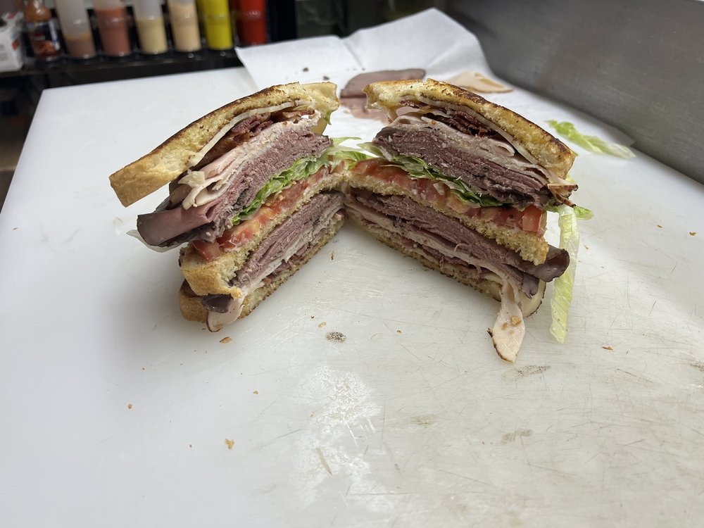 Mama Cookin Papa Eatin