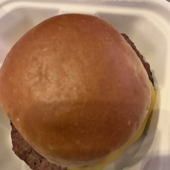 State Farm Arena - $15 burger - Stadiums & Arenas Near Me - Atlanta, Georgia State Farm Arena - $15 burger - Stadiums & Arenas Near Me - Atlanta, Georgia