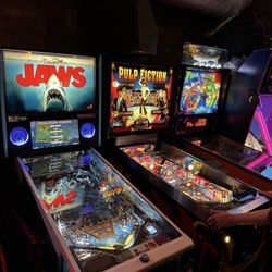 Sunshine Laundromat & Pinball