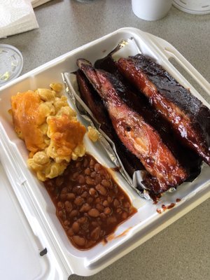 Boar Hog's Barbecue & Catering by null
