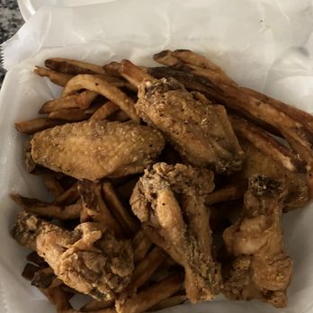 Uncle Tony's - Wings and fries - Burgers Near Me - Porter, Texas