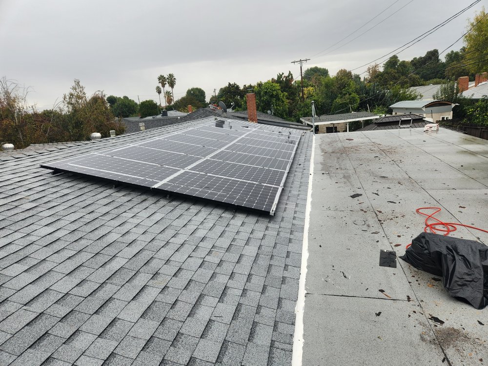 Slide of Renova Construction