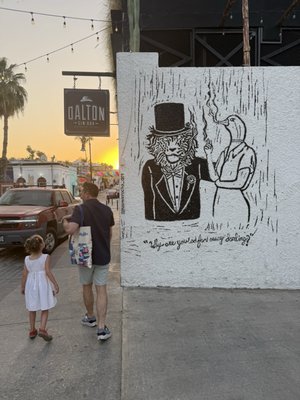 Dalton Gin Bar by null