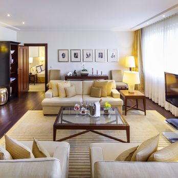 Hotel Bristol Berlin - Berlin Suite - Hotels Near Me - Berlin, BE