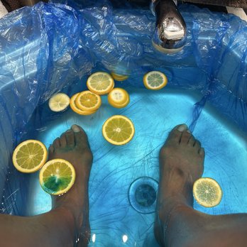 Holly and Hudson - Getting started - Nail Salons Near Me - Long Beach, California