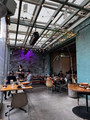 Han Oak Restaurant by null