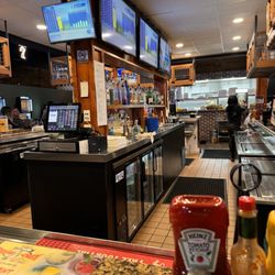 Time Out Sports Bar 5 - Bar