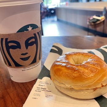 Starbucks - Citrus Mint Tea & Bagel with Cream Cheese - Coffee & Tea Near Me - Duluth, Minnesota