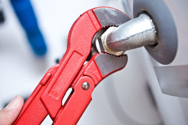 Robert J Winston Plumbing Logo