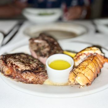 Ruth's Chris Steak House - Ribeye and Lobster - Steakhouses Near Me - Fresno, California Ruth's Chris Steak House - Ribeye and Lobster - Steakhouses Near Me - Fresno, California