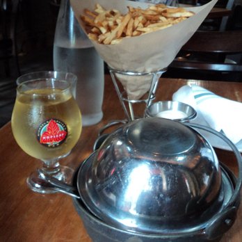 Hopleaf Bar - Steamed mussels paired with Hopleaf Patio Trees Cider - Gastropubs Near Me - Chicago, Illinois Hopleaf Bar - Steamed mussels paired with Hopleaf Patio Trees Cider - Gastropubs Near Me - Chicago, Illinois