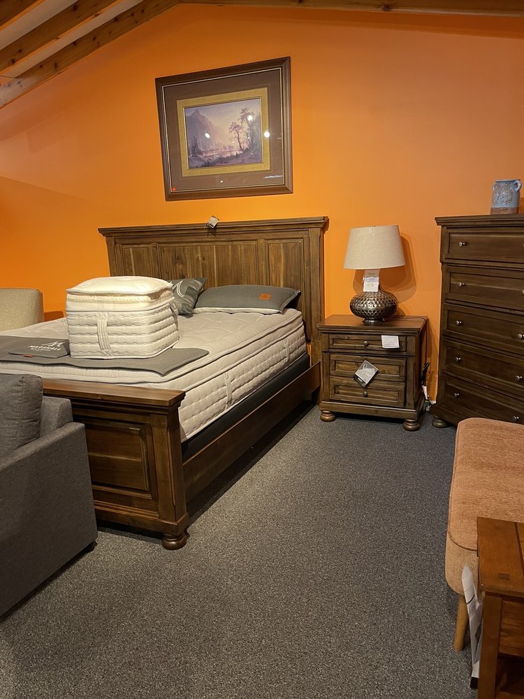 WEST HARVARD FURNITURE Updated August 2024 10 Photos 2558 W