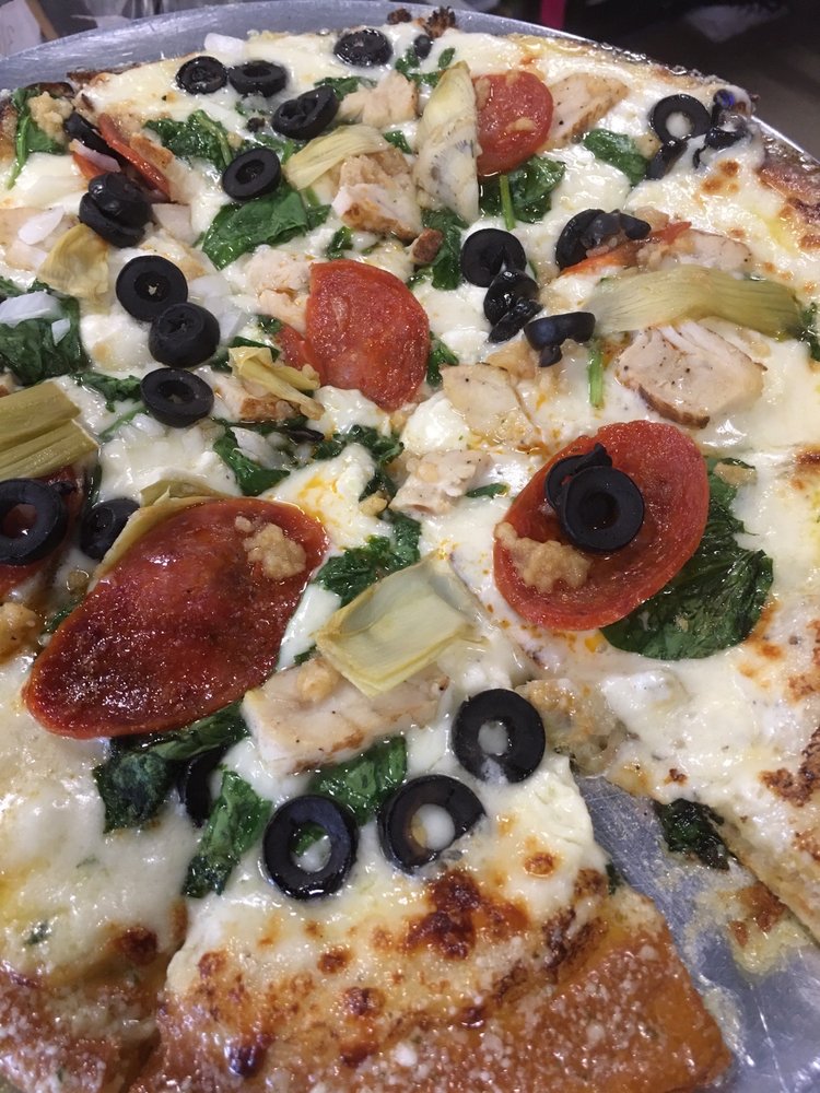 TRACKSIDE PIZZERIA AND PUB Updated September 2024 10 Reviews 116 