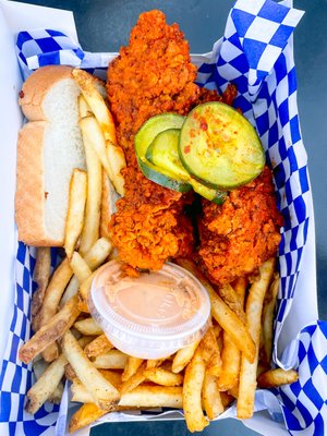 Pete's Hot Chicken by null