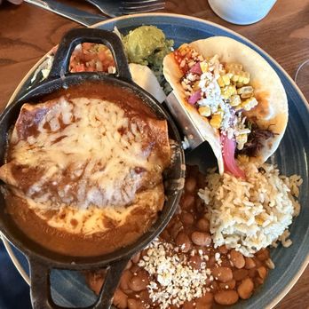 Chi Chi's - Combo, short rib taco, cheese and beef enchiladas. - Mexican Near Me - St Louis Park, Minnesota