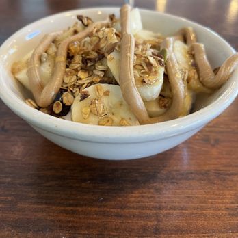 Pop Over Eatery - Funky Monkey Bowl - Breakfast & Brunch Near Me - Simsbury, Connecticut