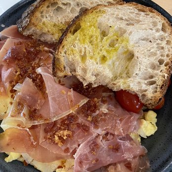 Bachour - Bakeries Near Me - Coral Gables, Florida