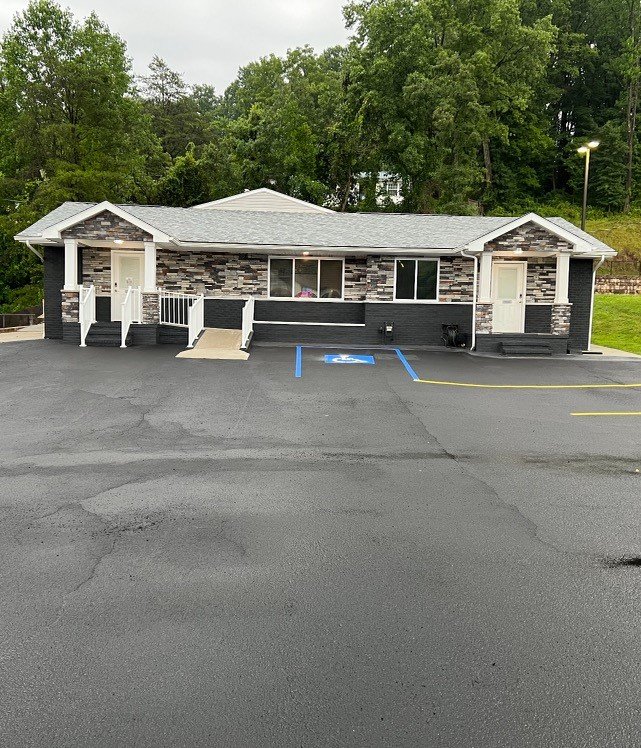 COTTRELL FAMILY CHIROPRACTIC Updated August 2024 127 Goff Mountain