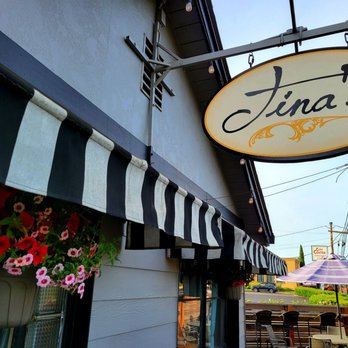 Tina's - a sign for a restaurant - New American Near Me - Dundee, Oregon