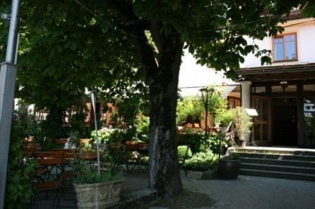 Alter Wirt in Grünwald | Bio-Restaurant & BIO-Hotel by null