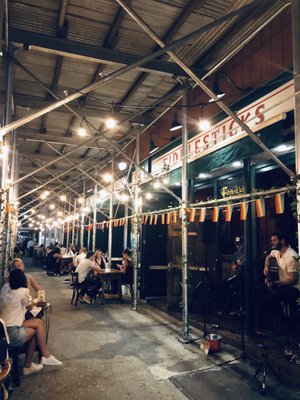Fiddlesticks Pub by null