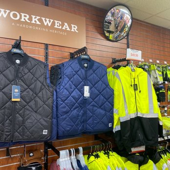 Pilot Travel Center - Jackets - Gas Stations Near Me - San Antonio, Texas Pilot Travel Center - Jackets - Gas Stations Near Me - San Antonio, Texas
