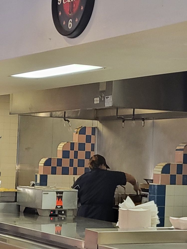 GREYHOUND PACKAGE EXPRESS 200 W San Antonio Ave, El Paso, Texas