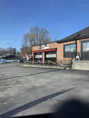 J&J Smokehouse BBQ by null