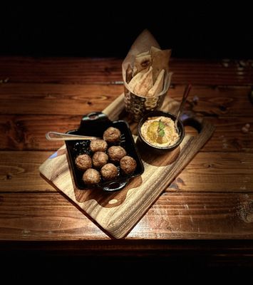 Velvet Brooklyn by null