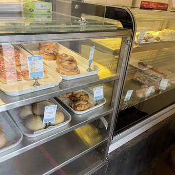Reverie Bakeshop - Desserts Near Me - Richardson, Texas Reverie Bakeshop - Desserts Near Me - Richardson, Texas