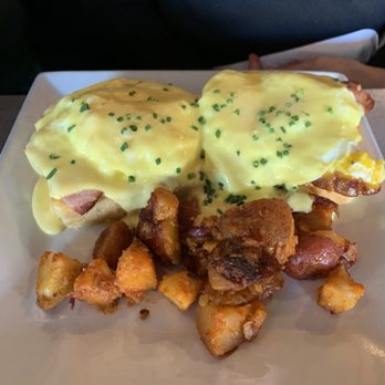 Snappy Pattys - New American Near Me - Medford, Massachusetts Snappy Pattys - New American Near Me - Medford, Massachusetts