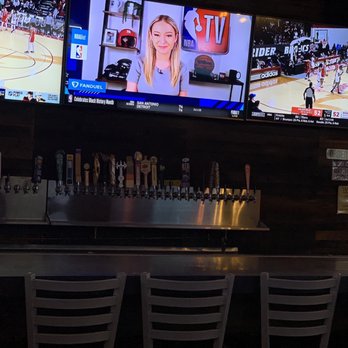 Parktown Pizza - Pleasanton - Pizza Near Me - Pleasanton, California Parktown Pizza - Pleasanton - Pizza Near Me - Pleasanton, California