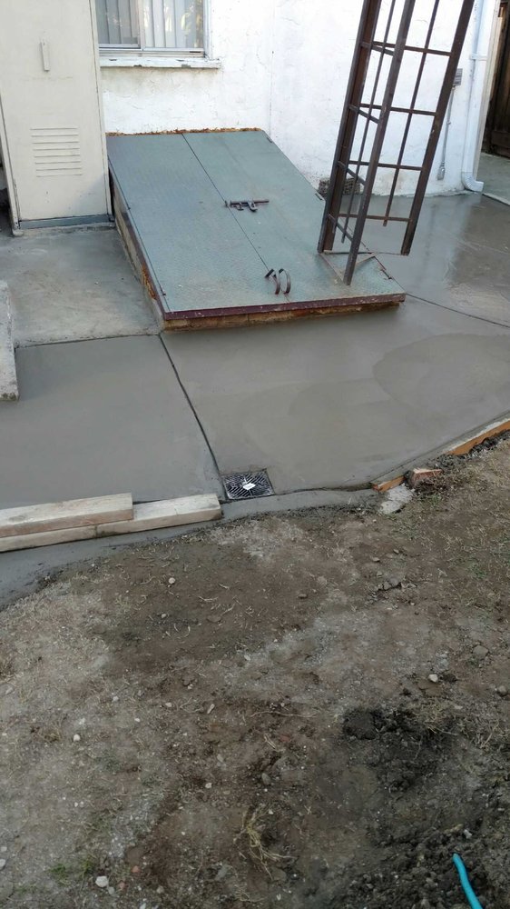 Slide of Carrillo's Tree Service