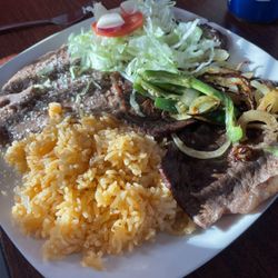 MERCADO LA PERLA TAPATIA - Carne asada