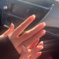 Sky Nails & Spa