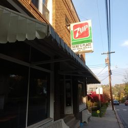 Gene's Beer Garden
