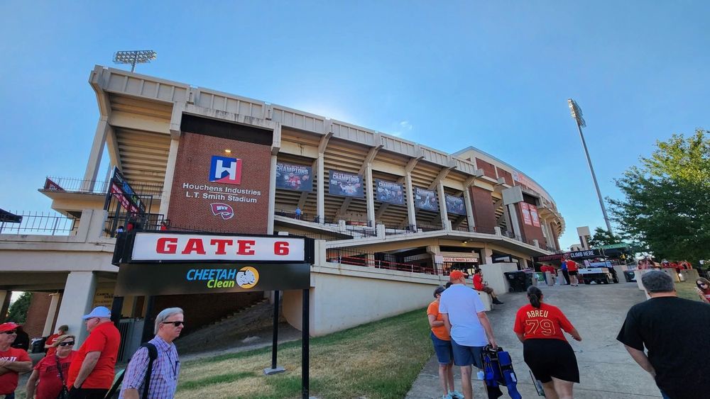 Social spots from Houchens Industries - L. T. Smith Stadium