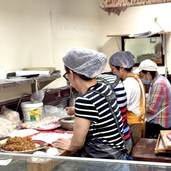 North Dumpling 北方鍋貼 - Dumplings in progress - Noodles Near Me - New York, New York North Dumpling 北方鍋貼 - Dumplings in progress - Noodles Near Me - New York, New York