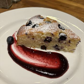 East End Grill - Lemon blueberry cake - New American Near Me - Lafayette, Indiana East End Grill - Lemon blueberry cake - New American Near Me - Lafayette, Indiana