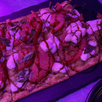 82 Degrees - Margarita flat bread - Seafood Near Me - St. Pete Beach, Florida