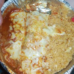 El Pueblito - Red sauce.