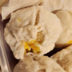 Steamed custard bun and meat bun