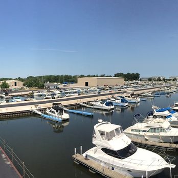 Safe Harbor Lakefront - Lakefront Marina - Marinas Near Me - Port Clinton, Ohio Safe Harbor Lakefront - Lakefront Marina - Marinas Near Me - Port Clinton, Ohio