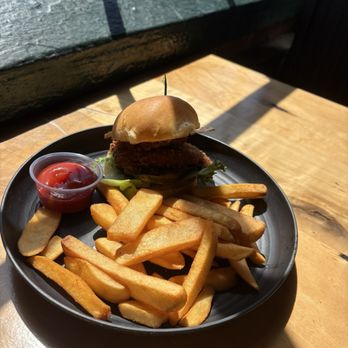 Eugene Burger Company - Fried Chicken Sandwich with steak fries - Burgers Near Me - Eugene, Oregon
