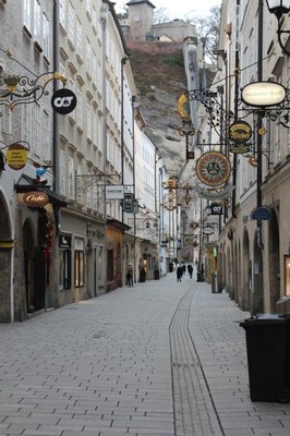 Getreidegasse by null